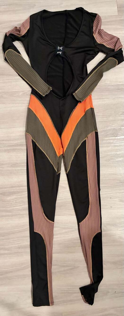 Colorblock Long Sleeve Front Clasp Cutout Jumpsuit Activewear M
